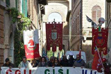 Cgil, Cisl e Uil al Pala Giannelli di Siena