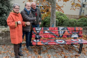 Cinque panchine rosse contro la violenza sulle donne