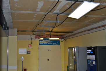Crollo del controsoffitto: la nota dell’Aous
