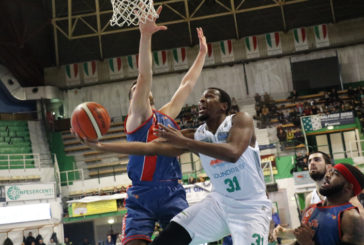 Uno strepitoso Ebanks non basta alla Mens Sana