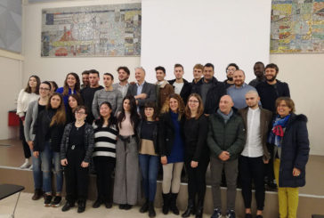 I diplomati tornano tra i banchi e si raccontano tra Università e lavoro