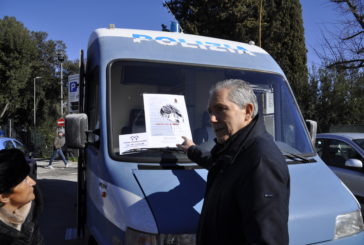 Questo non è amore: il Camper contro la violenza di genere