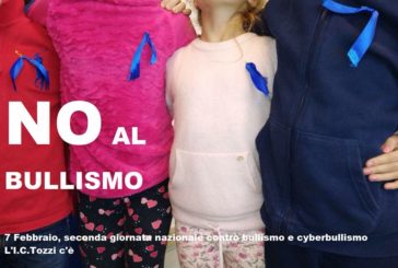 Ic Tozzi: un nastro blu contro il bullismo