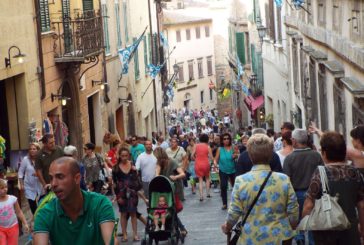 Il consuntivo 2023 dei flussi turistici per le province di Arezzo e Siena.