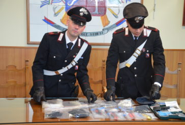 Rapinatore seriale di banche confessa e fa trovare il suo “kit di lavoro”