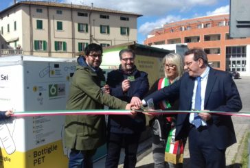 A Castellina Scalo arrivano i primi eco-compattatori intelligenti