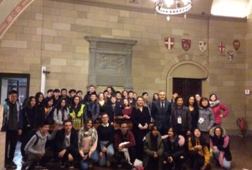 Gli studenti della “Nguyen Sieu private school” ricevuti dal sindaco