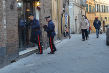 Fingono di essere Carabinieri e vengono “pizzicati” da quelli veri