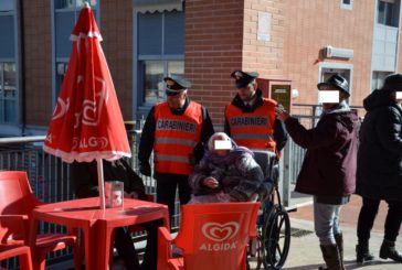 Teneva la madre invalida nel degrado: 33enne denunciato