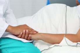 “Filo diretto con il personale ostetrico”, l’ascolto al centro della Giornata internazionale