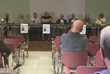 Presentato il volume fotografico “Il Palio da dietro”