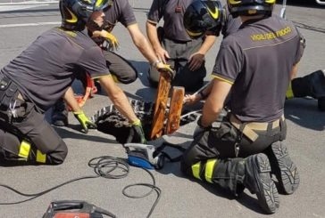 Operazioni di ripristino in corso su via Montenero a Poggibonsi