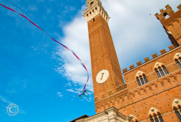 Siena con gli occhi di un bambino: la mostra di Marco Zamperini