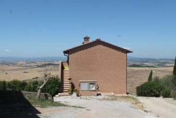 La casa che “ottura” le Crete Senesi
