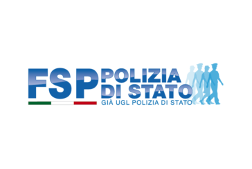 FSP brinda in piazza con tutti i poliziotti