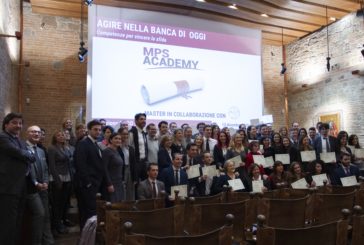 Consegnati i diplomi ai dipendenti Mps formati da Unisi