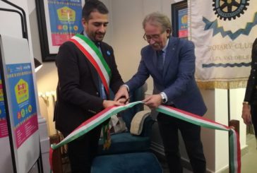 Taglio del nastro per il Pit Stop per l’allattamento donato dal Rotary
