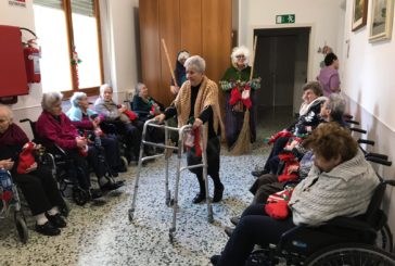 La befana dei Donatori di Sangue di Colle nelle strutture per anziani