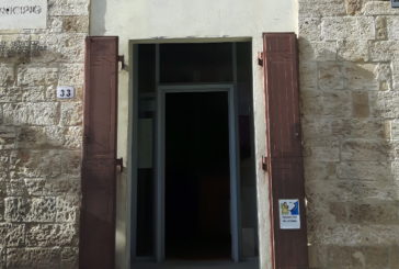 Turismo a San Quirico. Un nuovo monitor installato a Palazzo Pretorio