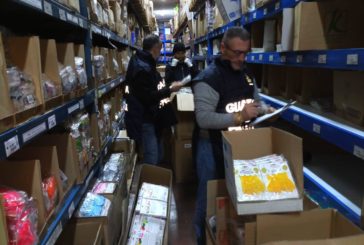 Anticontraffazione: 200mila prodotti sequestrati dalle Fiamme Gialle