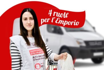 Poggibonsi: arriva il furgone per l’Emporio della Solidarietà