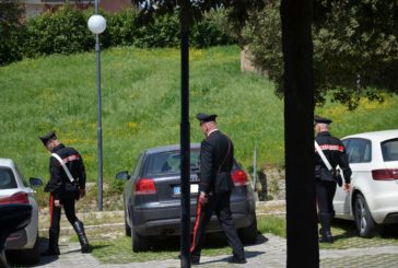 I Carabinieri denunciano un uomo per furto aggravato