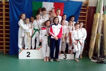 Karate: 15 medaglie al Trofeo Piccoli Samurai per lo Shinan