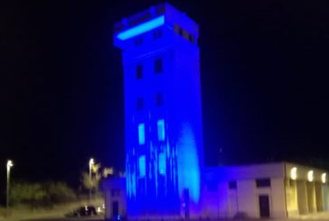 I Vigili del fuoco illuminano di blu le proprie sedi