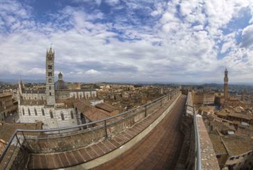La città del cielo: Siena dal Facciatone del Duomo Nuovo