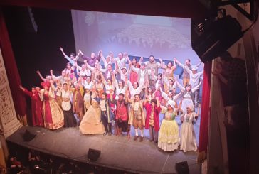 Una standing ovation saluta il musical ‘La Bella e la Bestia’