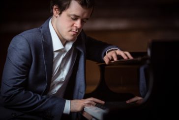 Il grande pianismo internazionale con Benjamin Grosvenor alla Micat in Vertice