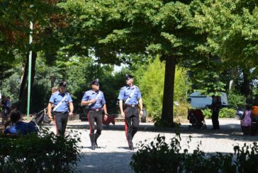 Fermato dai Carabinieri pusher con la coca nei calzini