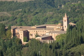 L’Abbazia di Monte Oliveto ospita il Coro dell’Escolania della Santa Croce