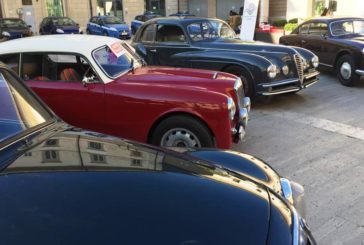 Verso il mare con le auto d’epoca