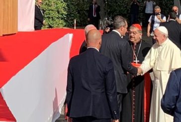 PAPA "NEL MEDITERRANEO ACCOGLIENZA E DIALOGO"