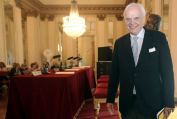 TEATRO ALLA SCALA. MEYER NUOVO SOVRINTENDENTE, PROROGA PER PEREIRA