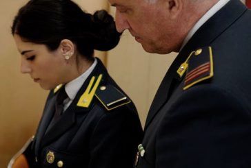 Compro-oro senza strumenti di misura “pizzicato” dalle Fiamme Gialle