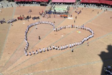 Manifestazione e flash mob del Monna Agnese