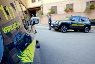Vende sigarette senza licenza: scatta il sequestro della Guardia di Finanza