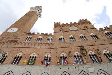 Siena: uffici di Stato Civile e Anagrafe aperti solo su prenotazione