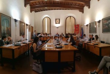 Primo consiglio comunale a Poggibonsi: Bussagli ha giurato