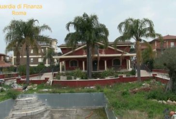 ROMA: CONFISCATI BENI PER 4 MLN A GUIDO CASAMONICA