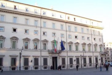 VIA LIBERA AL DECRETO ANTI CRISI AZIENDALI, MA ANCORA "SALVO INTESE"