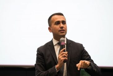 DI MAIO A SALVINI "CORAGGIO, TAGLIA 345 POLTRONE E POI VOTIAMO"