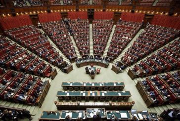 IL TAGLIO DEI PARLAMENTARI IN AULA ALLA CAMERA IL 22 AGOSTO