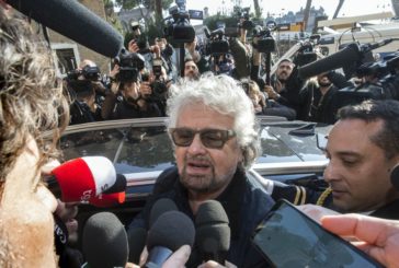 GRILLO "MINISTRI SIANO AL DI FUORI DELLA POLITICA"