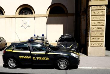 La Guardia di Finanza controlla i distributori stradali