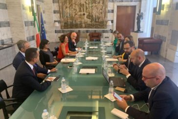 DI MAIO INCONTRA I MINISTRI M5S "PRONTI AL TAGLIO DEI PARLAMENTARI"