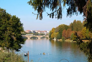 RIPULIRE IL PO DALLA PLASTICA, A TORINO LO FA COREPLA