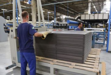 INDUSTRIA, A LUGLIO FATTURATO E ORDINI IN CALO